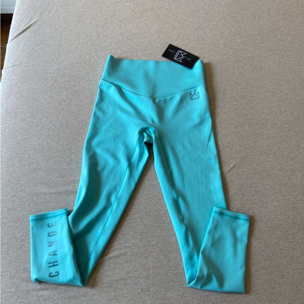 Royal Change Aqua Leggings NWT
